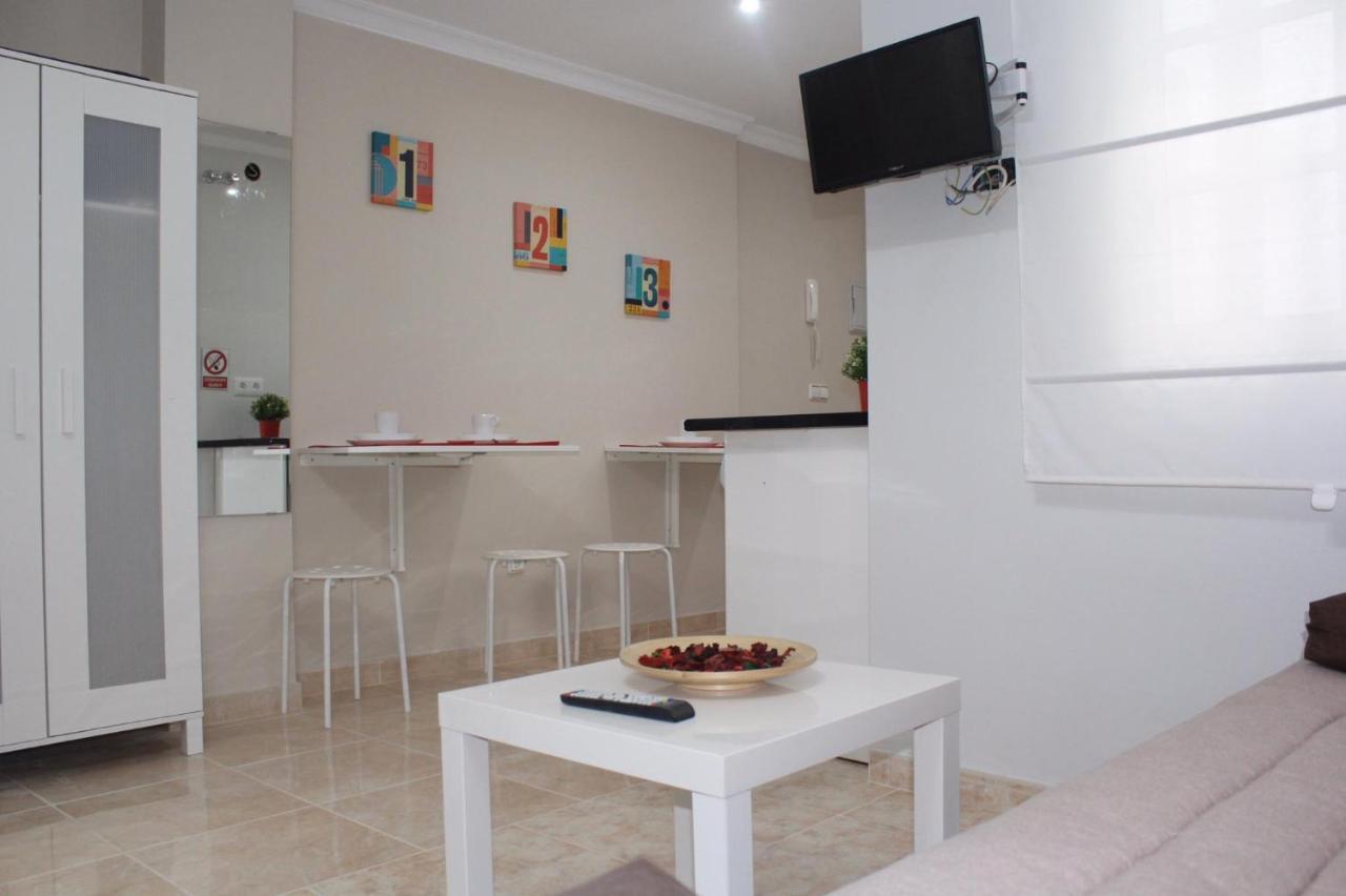 Nice And New Studio Very Close To The City Center 2ºa Málaga Kültér fotó